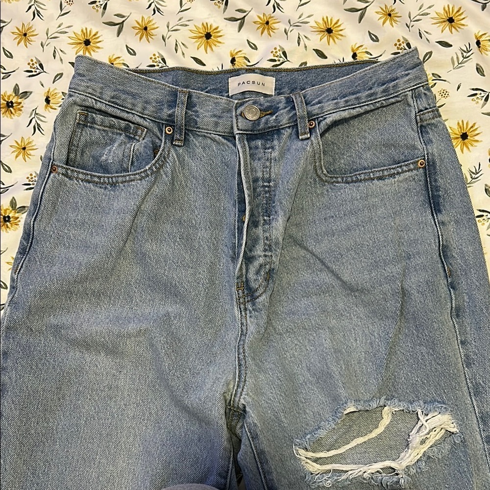 PacSun Distressed Dad Jeans Pacific Sunwear - Picture 2 of 6